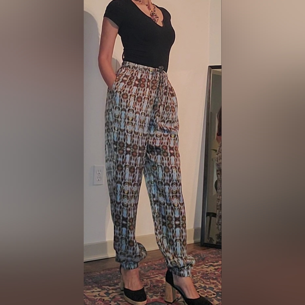 244◼️RACHEL ROY PANTS